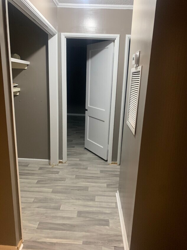 Foto principal - 320 S Beltline Blvd