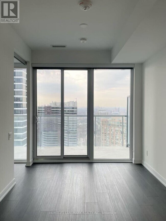 Photo du bâtiment - 3 Gloucester St