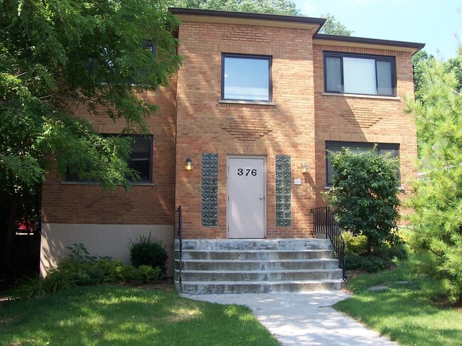 Building Photo - 376 Probasco St