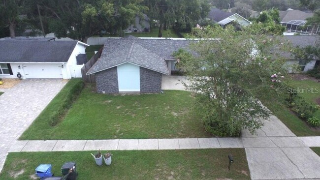 Building Photo - 17839 Sunrise Dr