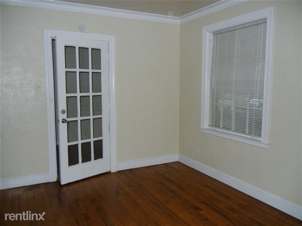 Building Photo - 805 Ellsworth St