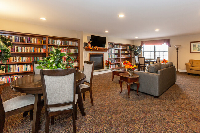 Foto del edificio - Connect55+ Orchard Park Senior Community