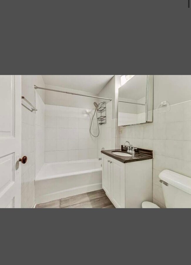 Foto del edificio - 3412 N Janssen Ave