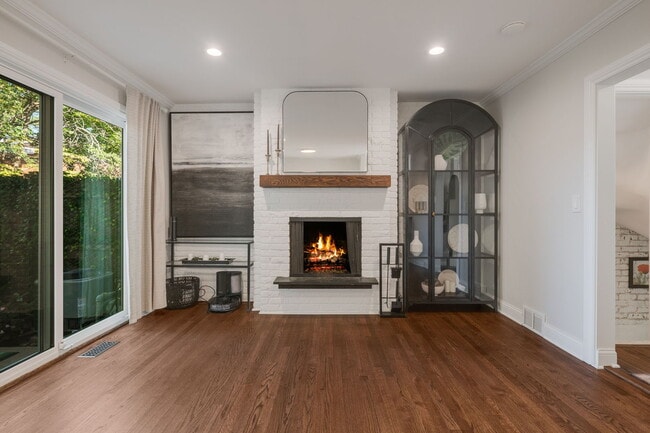 Foto del edificio - 315 Hawthorn Ave
