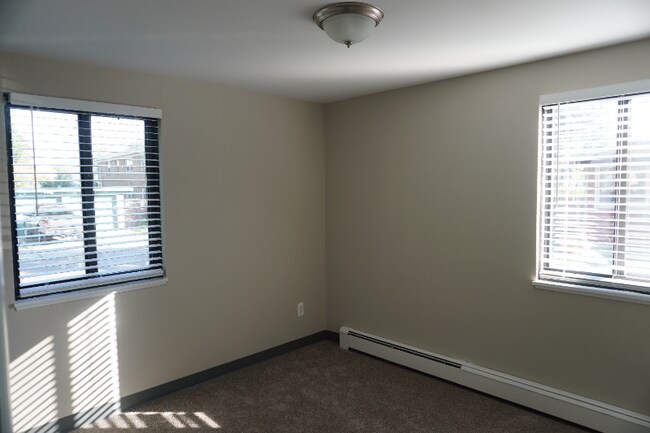 Foto del edificio - 6 Yale Pl