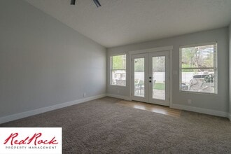 Building Photo - 1861 S Pt Dr