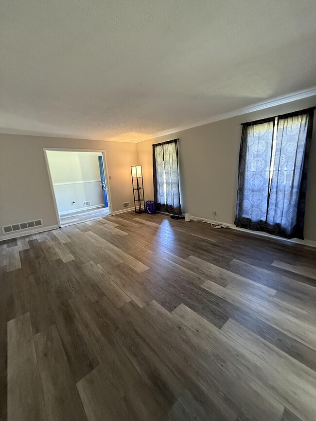 Foto del edificio - Modern Living Meets Country Charm – Fully ...