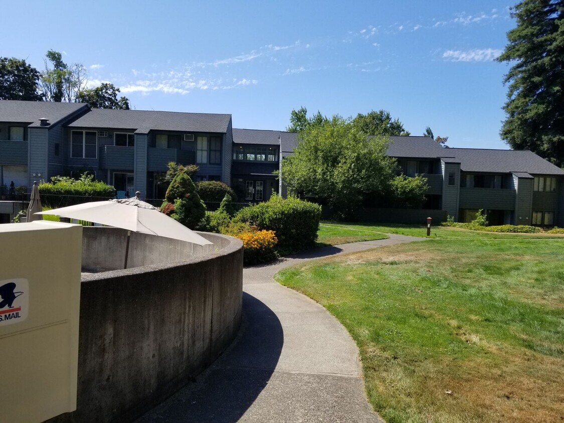 Primary Photo - ONE BEDROOM UPSTAIRS CONDO BRIGHTFIELD VIL...