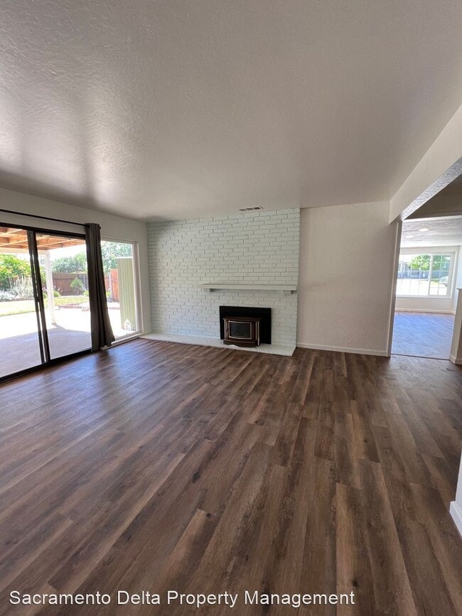 Building Photo - 3 br, 2 bath House - 9400 Dalton Way