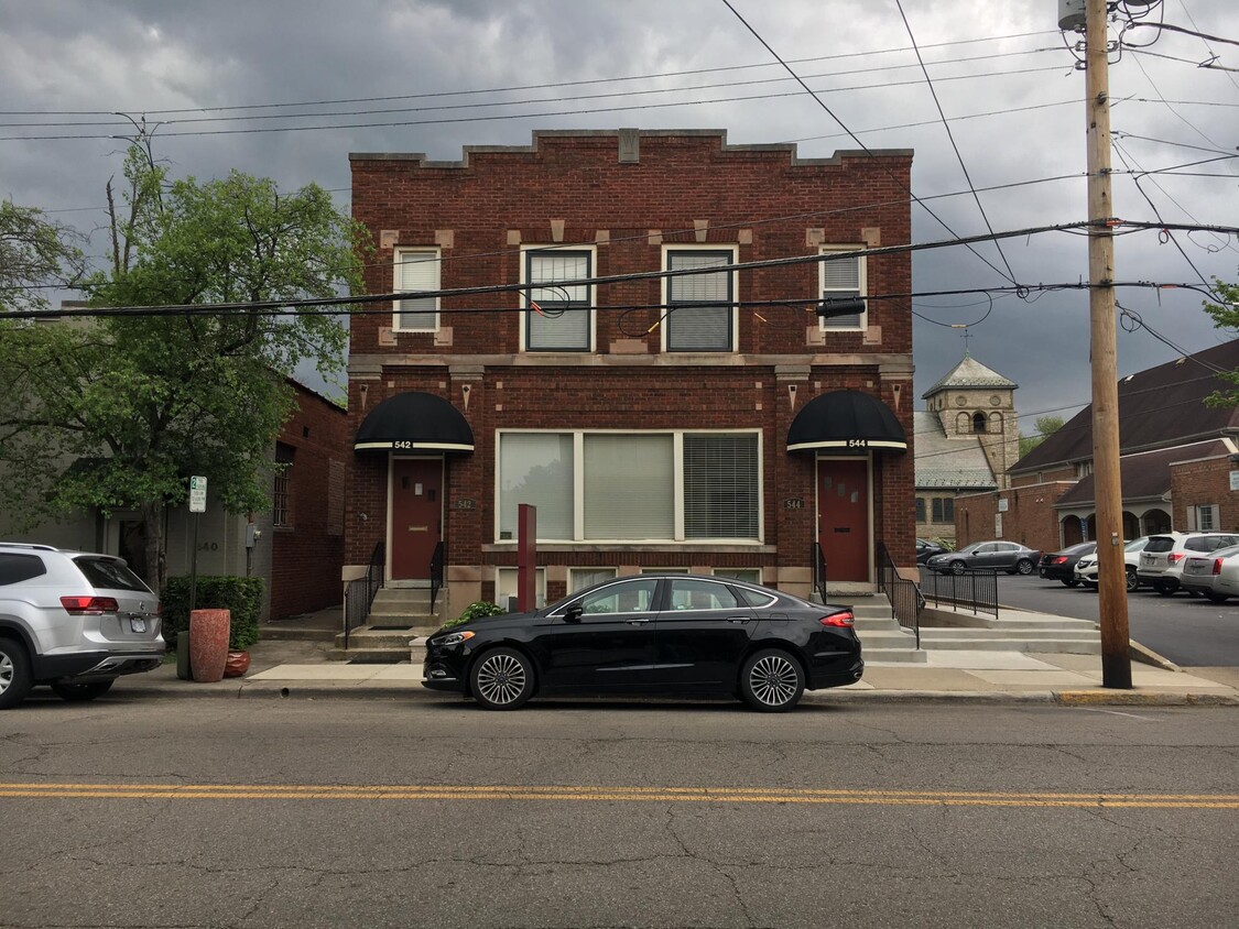 Foto principal - 550 S Drexel Ave