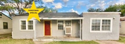 Building Photo - 122 Avenue V