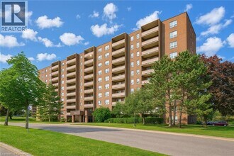 Building Photo - 1100 Courtland Ave E