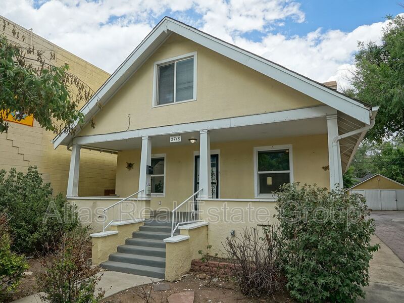 Primary Photo - 2718 W Colorado Ave