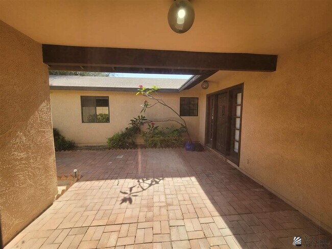 Foto del edificio - 1340 W 19th St