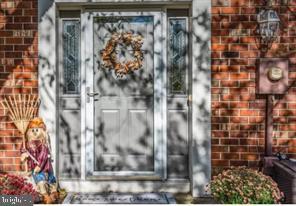 Building Photo - 1 Waterview Ct