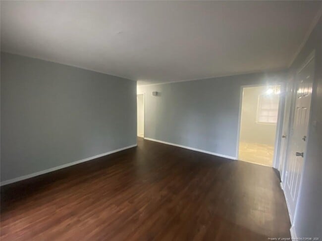 Building Photo - 817 Ridge Rd