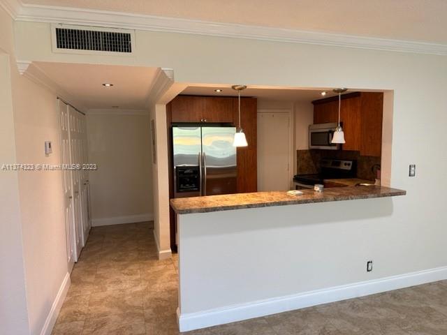 Foto del edificio - 9143 SW 77th Ave