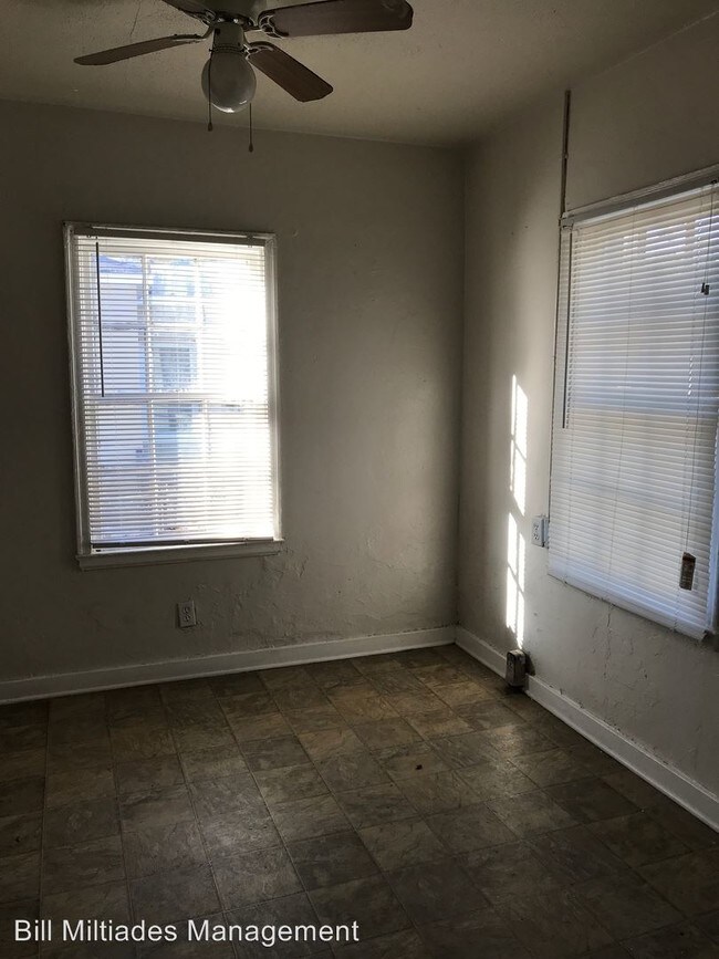 Foto del edificio - 2 br, 1 bath House - 1229 East 55th St.