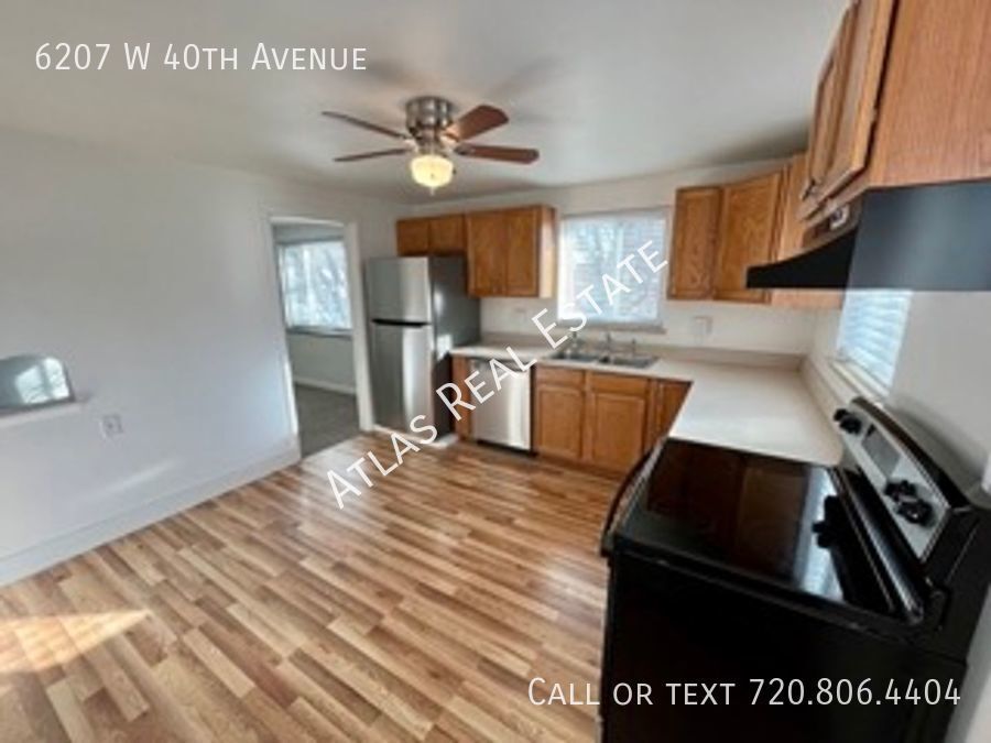 Primary Photo - Newly Renovated 2 bedroom Unit!!!