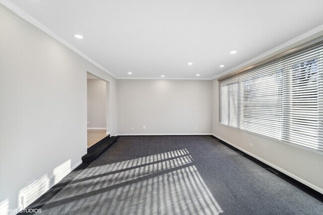 Foto del edificio - 539 Dundee Rd