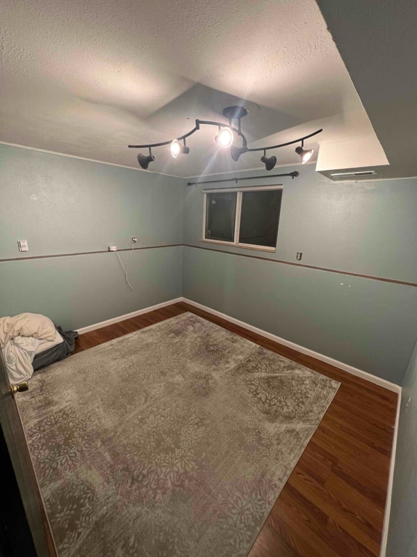 Photo - 000 Sir Michael Dr House