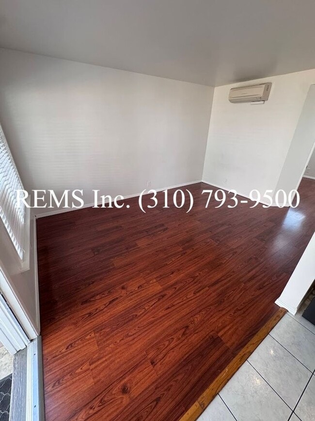 Building Photo - 3580 Brenton Ave