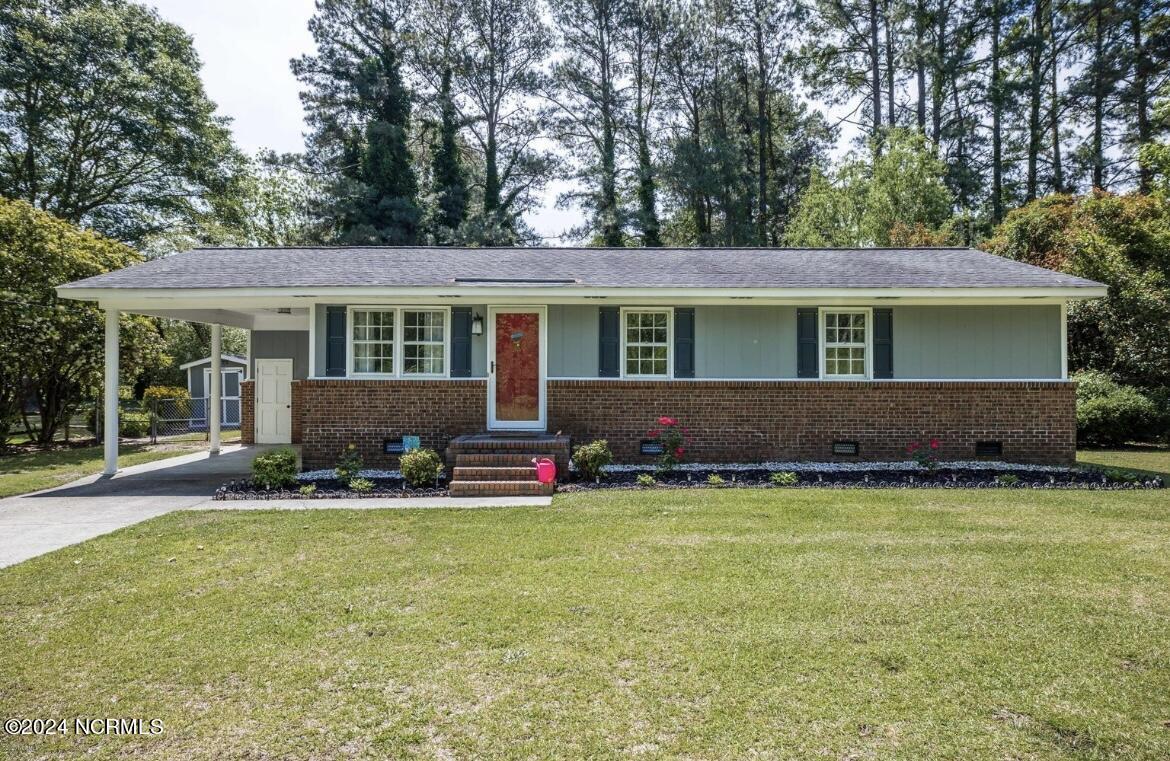 Foto principal - 1911 Lt Hardee Rd