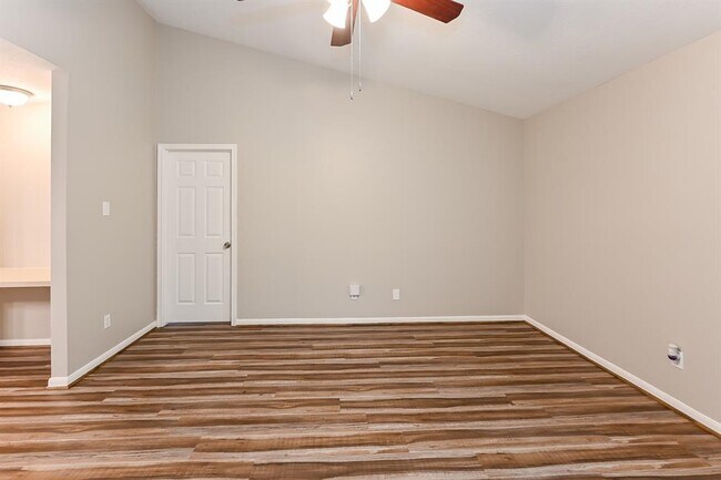 Foto del edificio - 10939 Mockingbird Pl