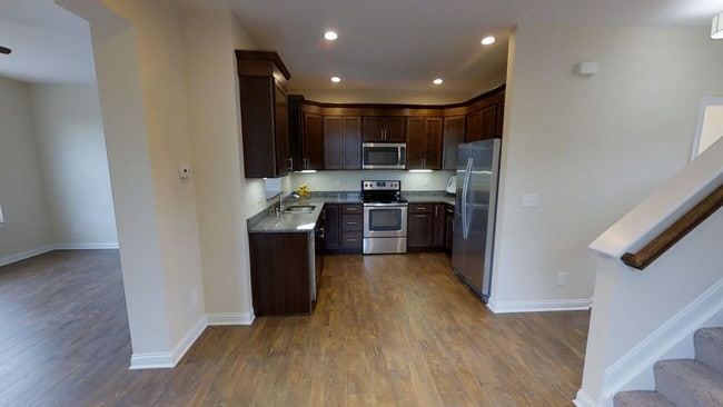 Foto del edificio - 1307 Sleepy Hollow Rd