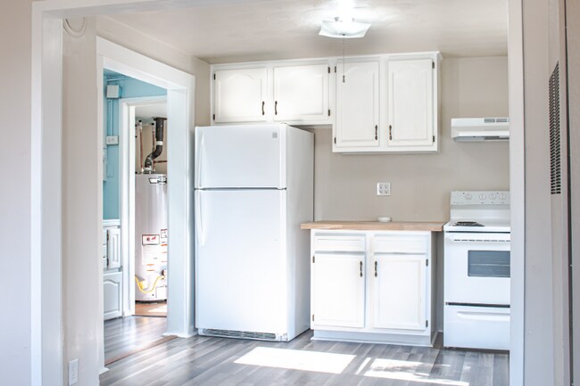 Foto del edificio - 724 Haines Ave