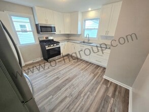 Building Photo - 2000 39th St