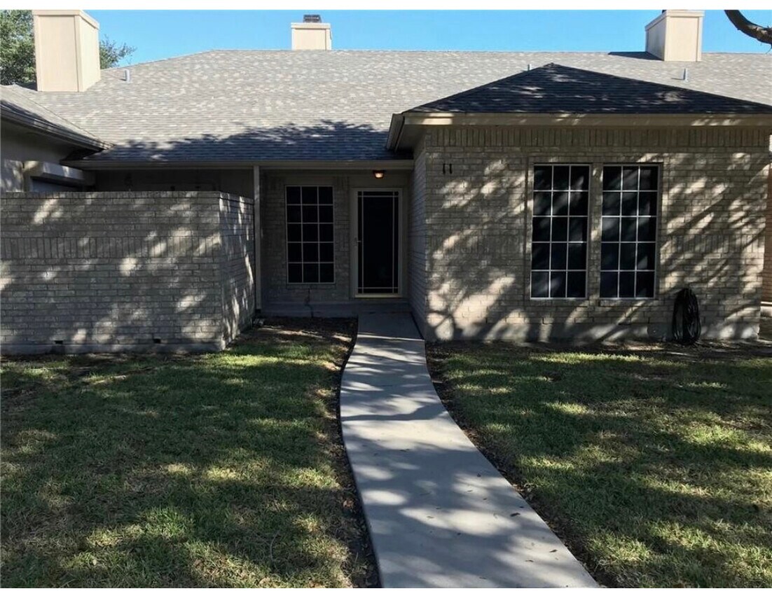 13661 Teague Ln, Corpus Christi, TX 78410 Townhome Rentals in Corpus