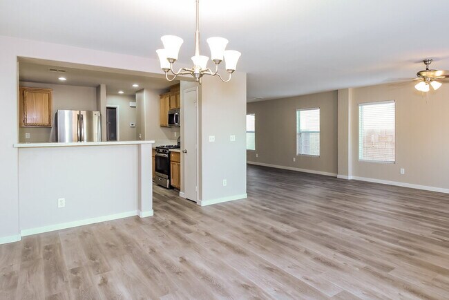 Foto del edificio - 6249 Capehart Falls St