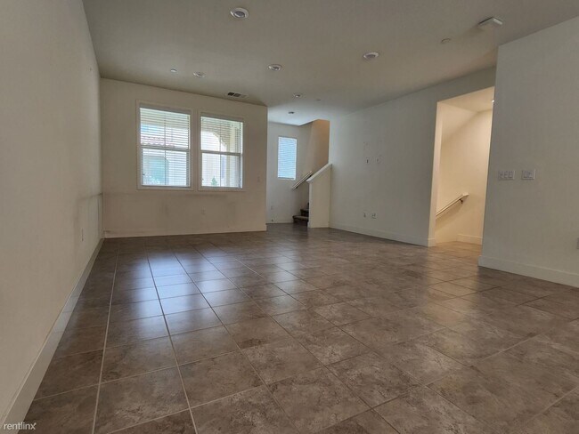 Foto del edificio - 3 br, 3.5 bath House - Goldbark Way - 18301