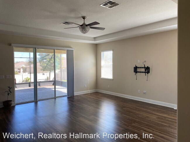 Building Photo - 4 br, 3 bath House - 4431 Linwood Trace Lane