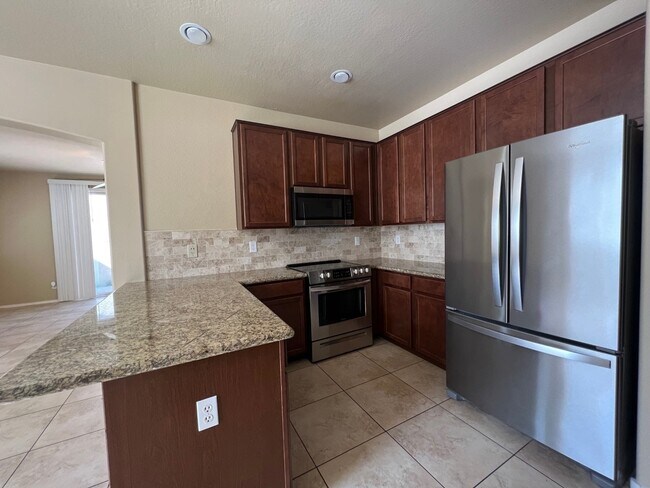 Foto del edificio - 3871 E Edna Dr