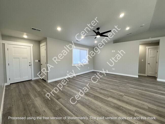 Foto del edificio - 3981 N Hawks Landing Loop