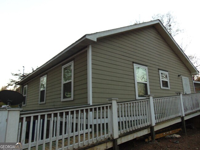 Foto del edificio - 844 Plainville Dr SW