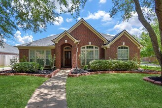Building Photo - 1502 Mustang Lake Ct