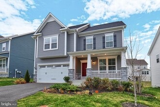 Building Photo - 1006 Shenandoah View Pkwy