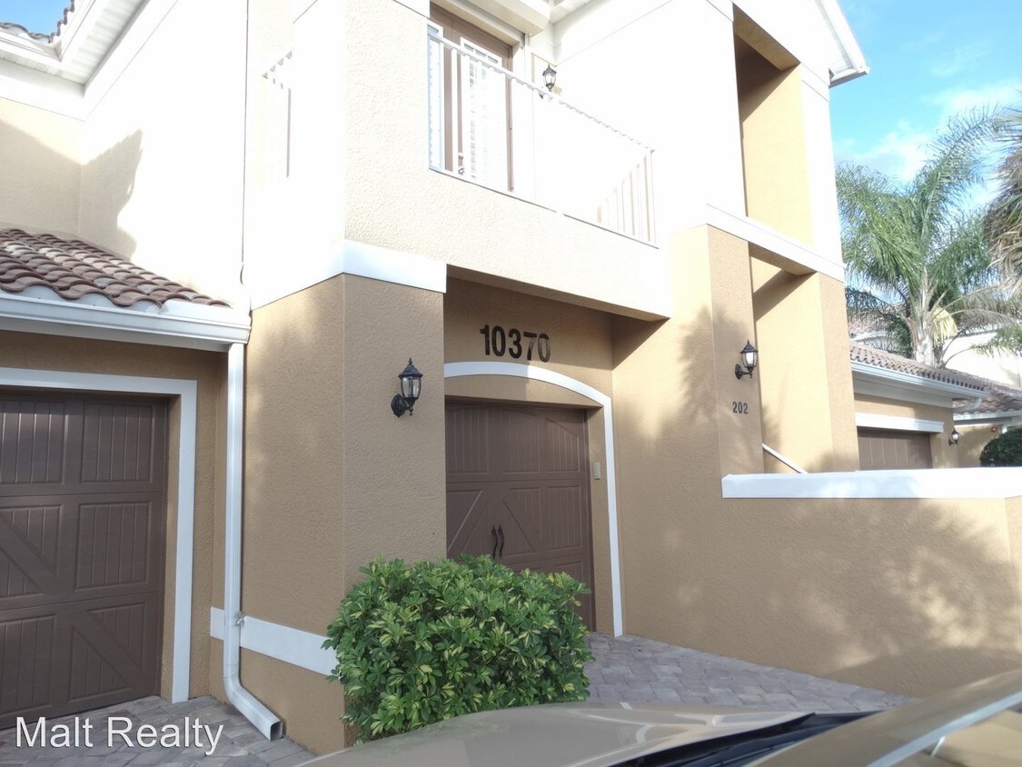 Primary Photo - 10370 Glastonbury Cir