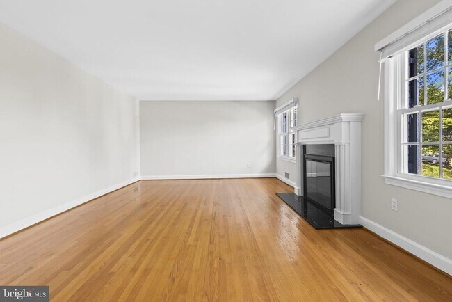 Foto del edificio - 3548 N Valley St