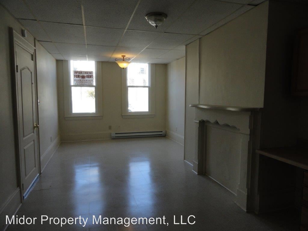 224 Chestnut St, York, PA 17403 Apartment for Rent in York, PA