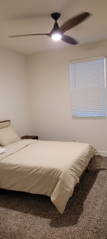 Foto del edificio - 4734 Emerald Way