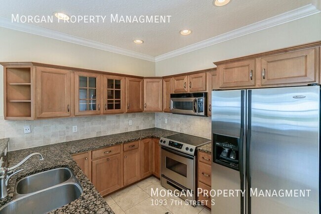 Foto del edificio - 1093 7th St S