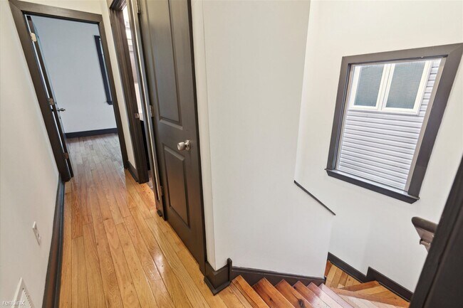 Building Photo - 4 br, 2 bath Duplex - 1947 N GRATZ ST Unit A