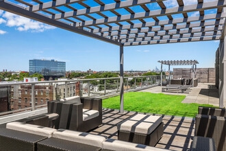 Interior Photo - The Vitagraph