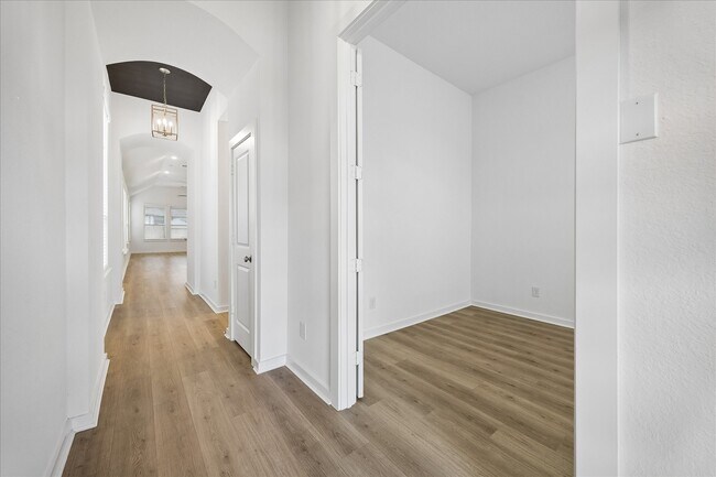 Foto del edificio - 15823 Bird of Paradise Dr