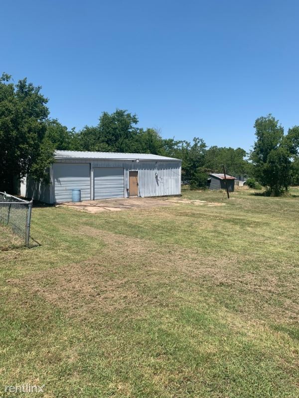 207 Fairpark St, Riesel, TX 76682 House Rental in Riesel, TX