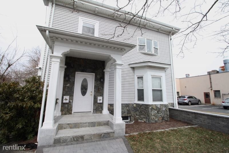 Primary Photo - 3 br, 2 bath Apartment - 190 Walnut St